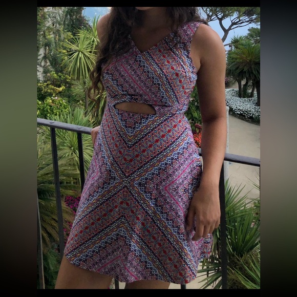 Jessica Simpson multicolored summer dress size small - Picture 1 of 2